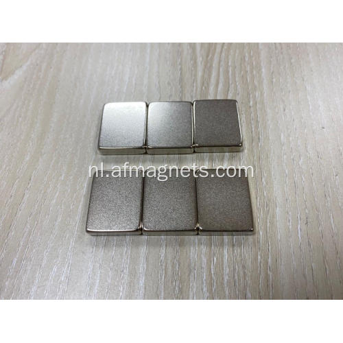 Dunne neodymium-magneten plaatvormig
